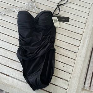 LA BLANCA one piece swimsuit, BLACK